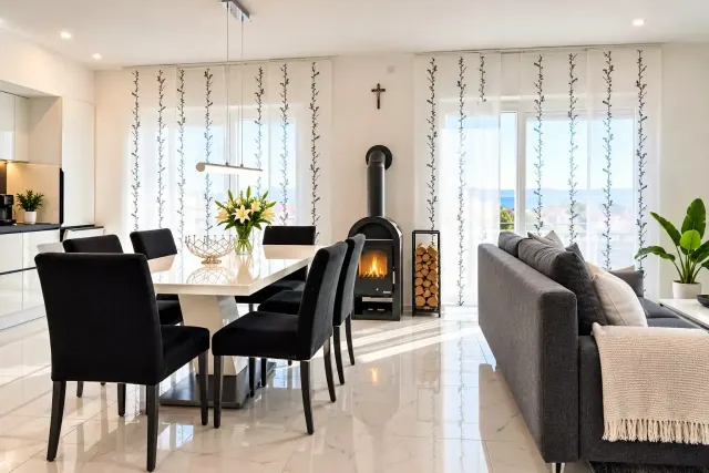 BookNoFees: Auszeit-Vodice, Apartment 2 mit Balkon und Meerblick – Vodice