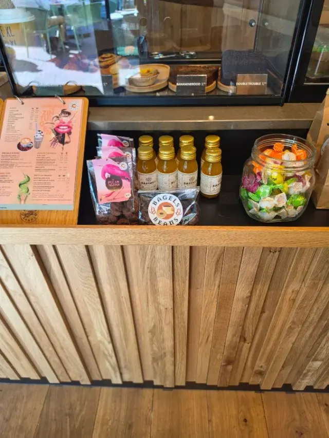 BookNoFees: Restaurant – Bagels & Beans – Amsterdam – Bagels & Bohnen, Foto 2