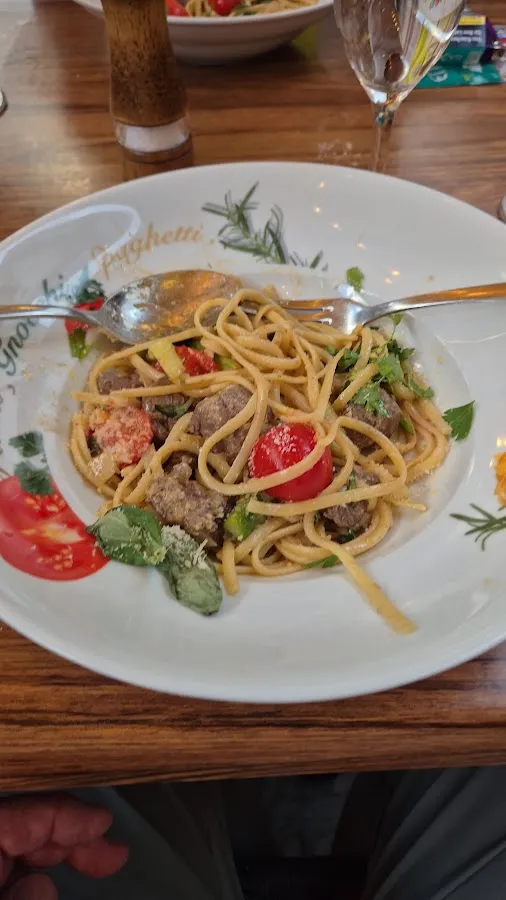 BookNoFees: Restaurant – Bänksken – Hattingen – Arbeitsplatte, Foto 3