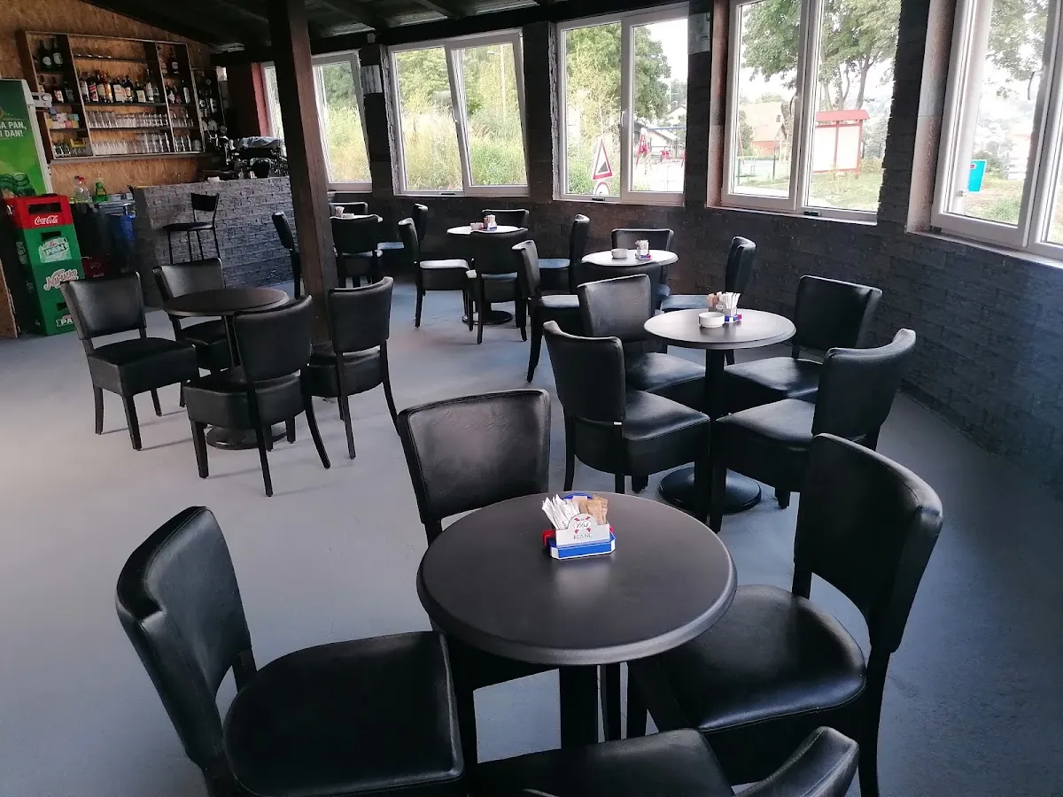 BookNoFees: Café – Caffe bar Petica – Zagreb – Café-Bar Petica, Foto 1