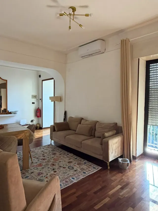 BookNoFees: Élégant appartement en bord de mer avec balcon – Castellammare Di Stabia