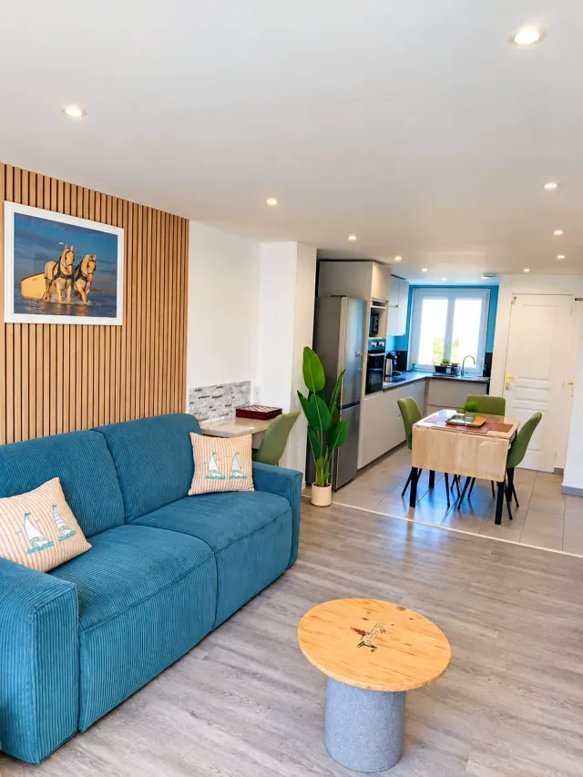 BookNoFees: Appartement confortable avec espace spa privé – Calais