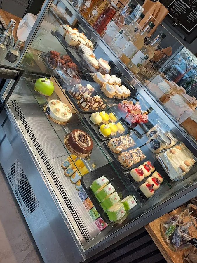 BookNoFees : Boulangerie – Söderbergs Bageri Telefabriken – Stockholm – La boulangerie Söderberg – Telefabriken, photo n° 1
