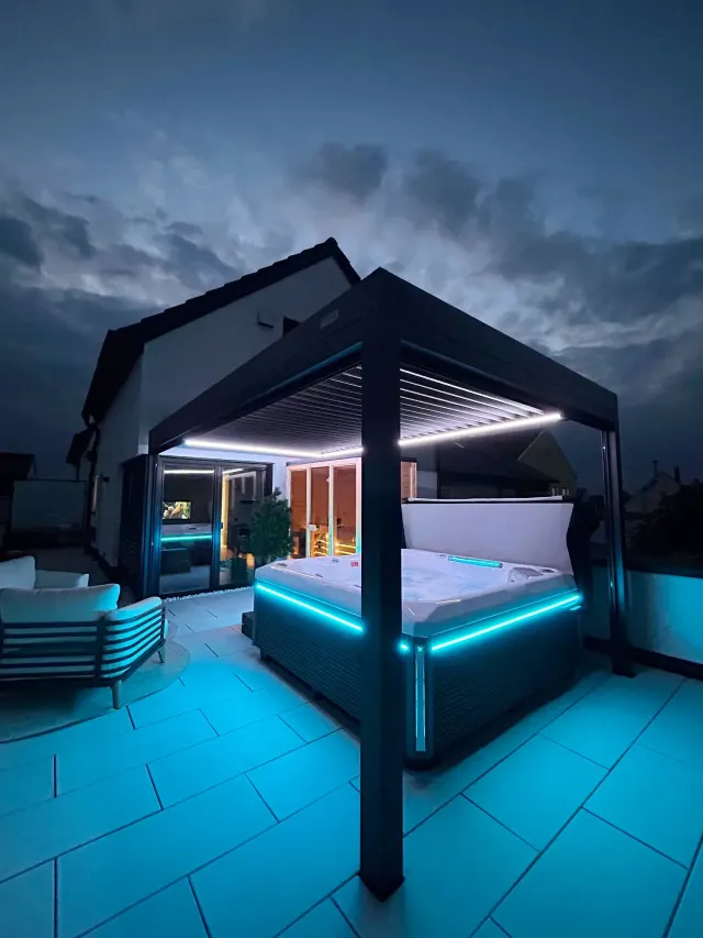 BookNoFees: Appartement Lion Luxe – Sky Lounge – Mering