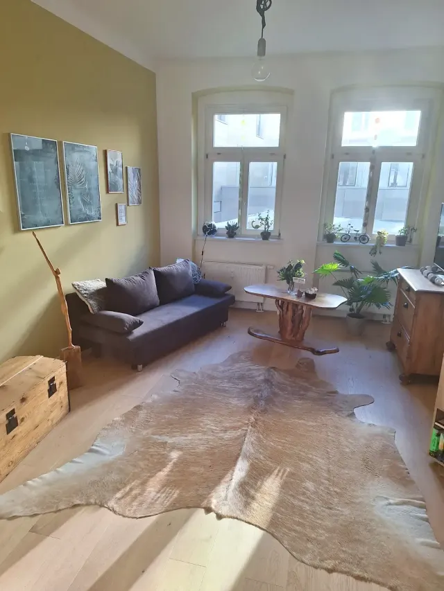 BookNoFees : location de vacances à Görlitz – Chambre privée élégante et centrale, au charme des immeubles anciens