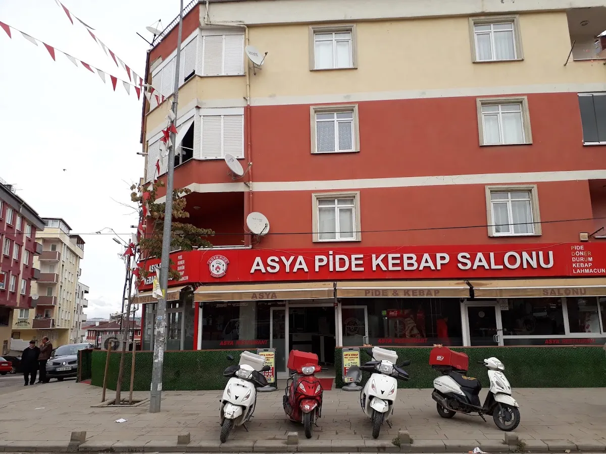 BookNoFees: Restaurant – Asya Pide Kebap Salonu – Istanbul – Asya Pide- en kebabrestaurant, foto 1