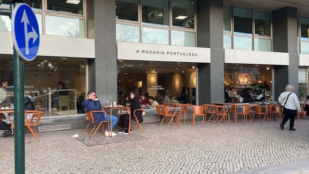 BookNoFees: Restaurant – A Padaria Portuguesa – Lisbon – De Portugese bakkerij, foto 1