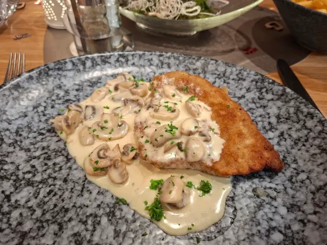 BookNoFees: Restaurant – Gasthof Wulf – Ense – Gasthof Wulf, foto 3