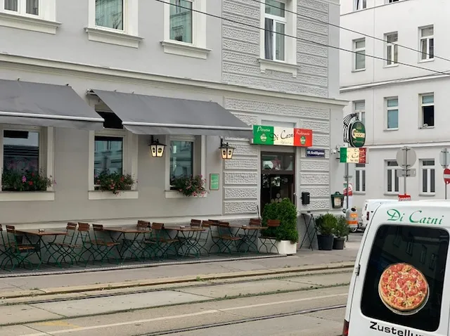 BookNoFees: Di Carni, Vienna