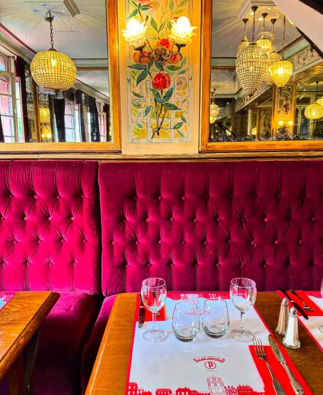 BookNoFees: Restaurant – Le Petit Bouillon Pharamond – Paris – De kleine bouillon van Pharamond, foto 3