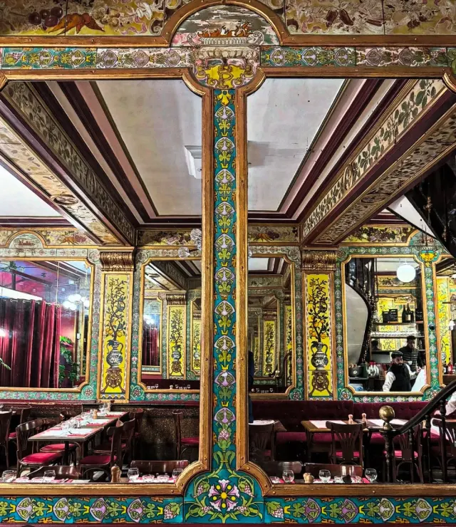 BookNoFees: Restaurant – Le Petit Bouillon Pharamond – Paris – De kleine bouillon van Pharamond, foto 2
