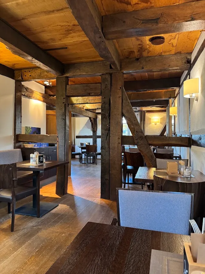 BookNoFees: Restaurant – Alter Kornspeicher – Erwitte – Oude graanschuur, foto 1