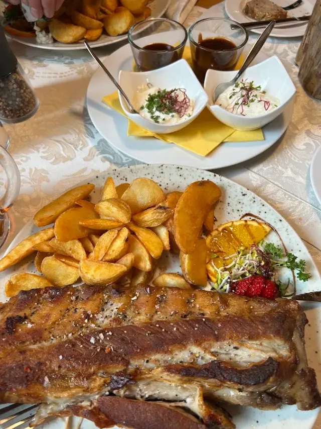 BookNoFees: Restaurant – Zur schönen Aussicht – Fröndenberg – Naar het prachtige uitzicht, foto 2