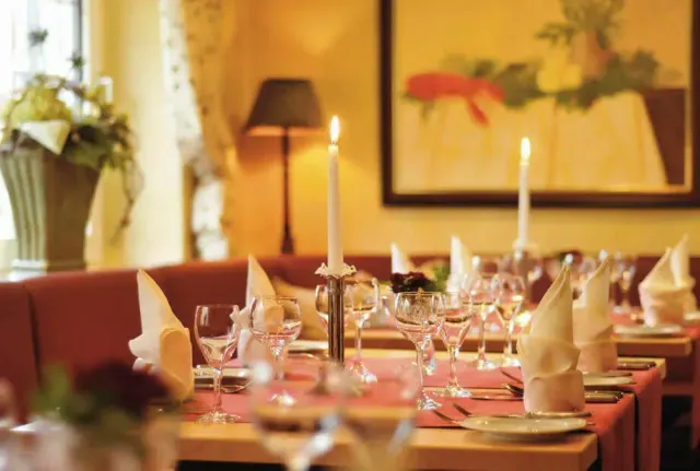 BookNoFees: Restaurant – Hotel Haus Hochstein – Eslohe-Wenholthausen – Hotel Haus Hochstein, foto 2