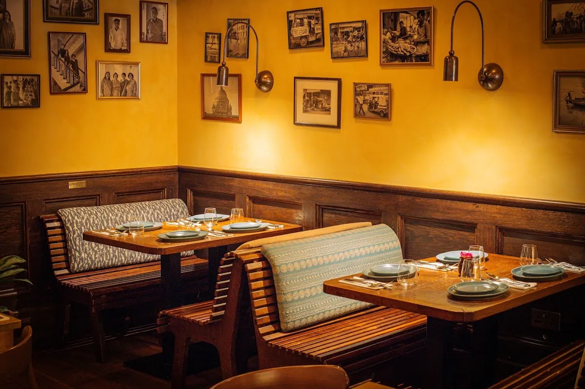 BookNoFees: Restaurant – Darjeeling Express – London – Darjeeling Express, foto 1