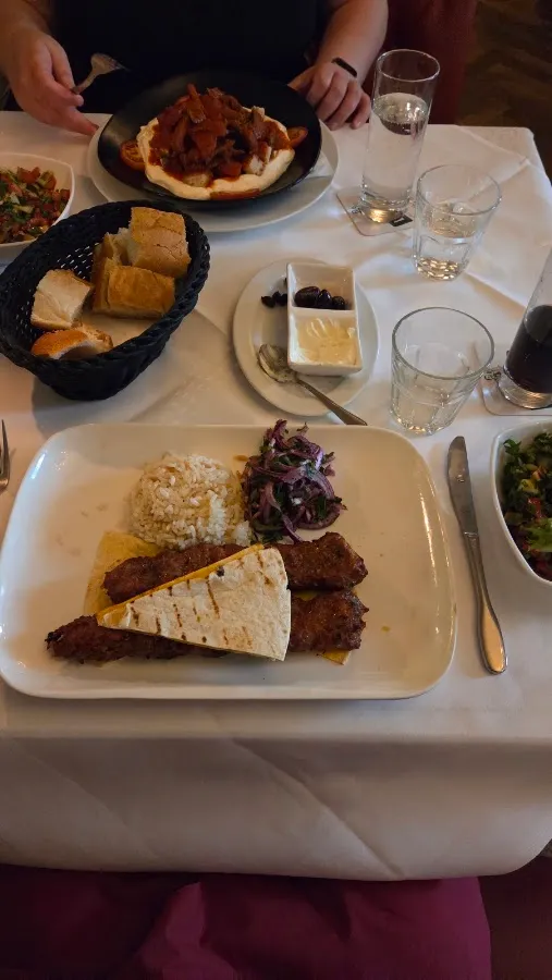 BookNoFees: Restaurant – Bosporus Restaurant – Dortmund – Restaurant Bosporus, foto 2