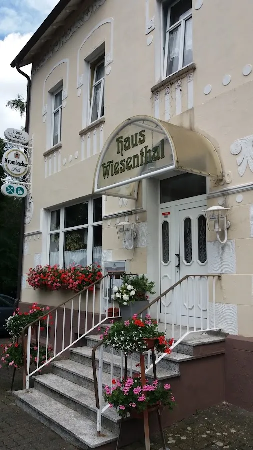 BookNoFees: Restaurant – Haus Wiesenthal – Plettenberg – Huis Wiesenthal, foto 1