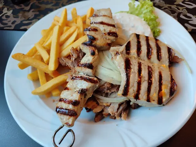 BookNoFees: Restaurant – Athen Gaststätte – Lüdenscheid – Restaurant in Athene, foto 3
