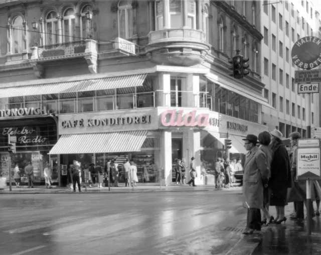 BookNoFees: Café – Aida – Vienna – Aida, foto 2