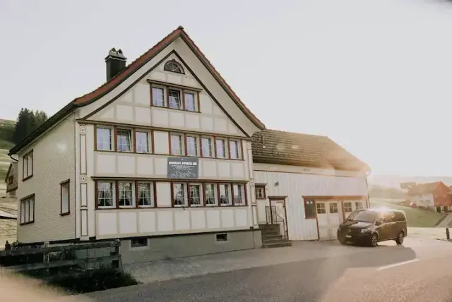 BookNoFees: Familiechalet Appenzell am Alpstein in Brülisau – Rüte
