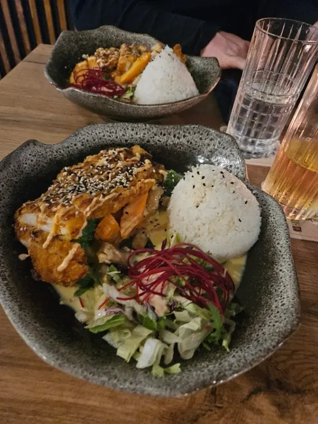 BookNoFees: Restaurant – +84 Fusion Restaurant – Bönen – +84 Fusion Restaurant, foto 2