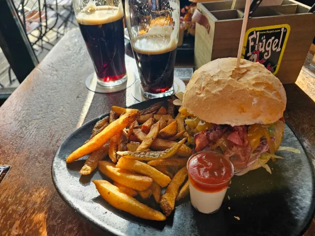BookNoFees: Restaurant – Blackwater Irish Pub Winterberg – Winterberg – Blackwater Irish Pub Winterberg, foto 2