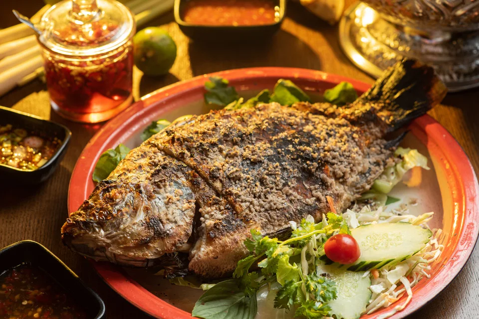 BookNoFees: Beispielfoto: Gegrillter Fisch